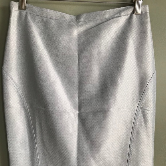 BCBG maxazria silver grey textured pencil skirt 2 - Picture 1 of 6